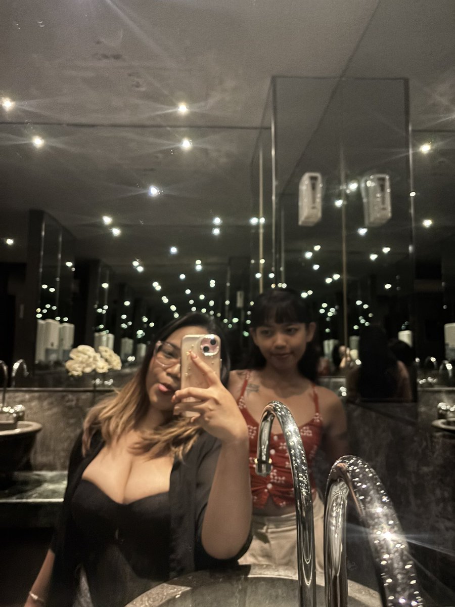 🦋kupu kupu baik. tweet media