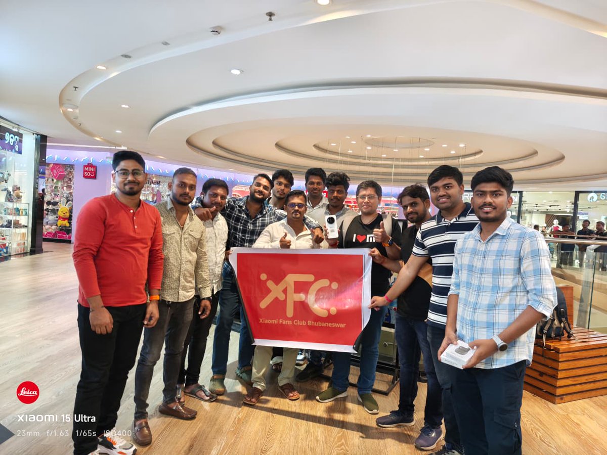 TusharD01067474's tweet image. Sunday well spent. 📸 Leveling up the perspective with the @XFCBhu
baneswar community and the @Xiaomi 17 Ultra. This camera is in a league of its own. 🚀#xiaomiIndia
@xfcBhubaneswar
#Rulethenight
#xiomi17ultra
