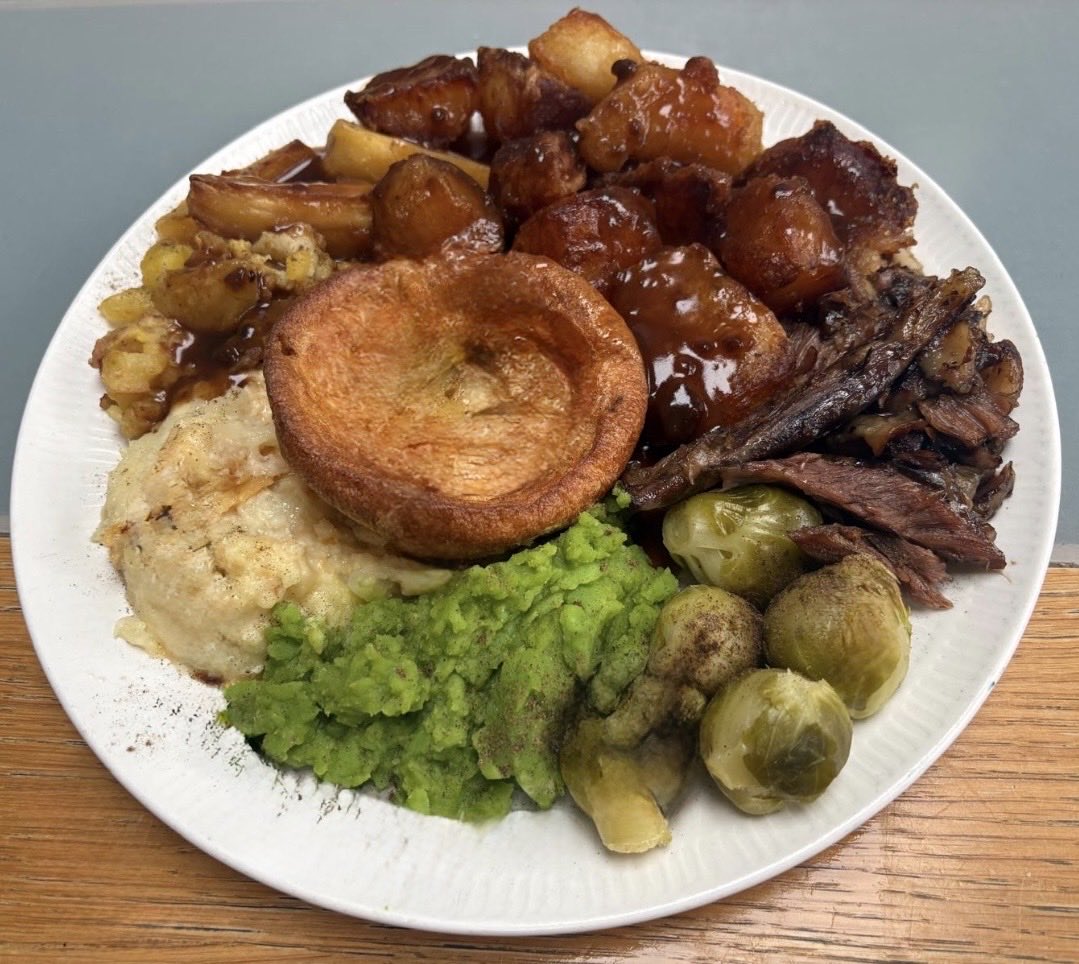 Blue Nose Bob 👀 tweet media