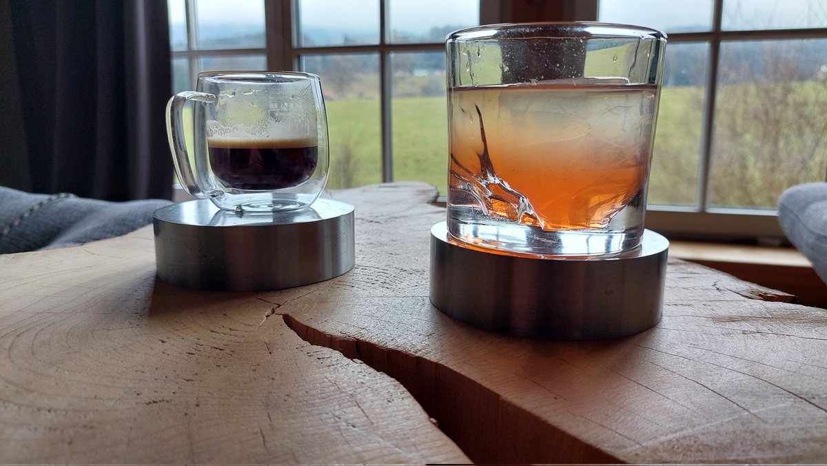 JustDayDrinking tweet media