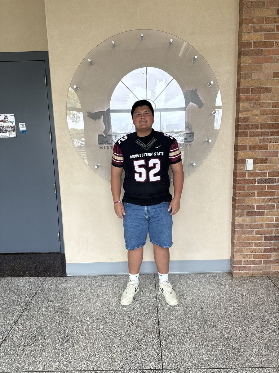 Jaxn Cly tweet media