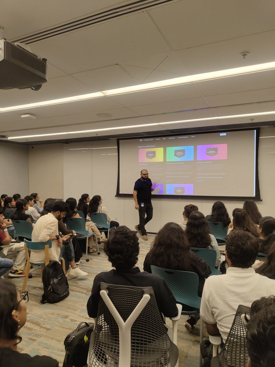 Kasam Shaikh - Microsoft MVP 🇮🇳 AI ☁ tweet media
