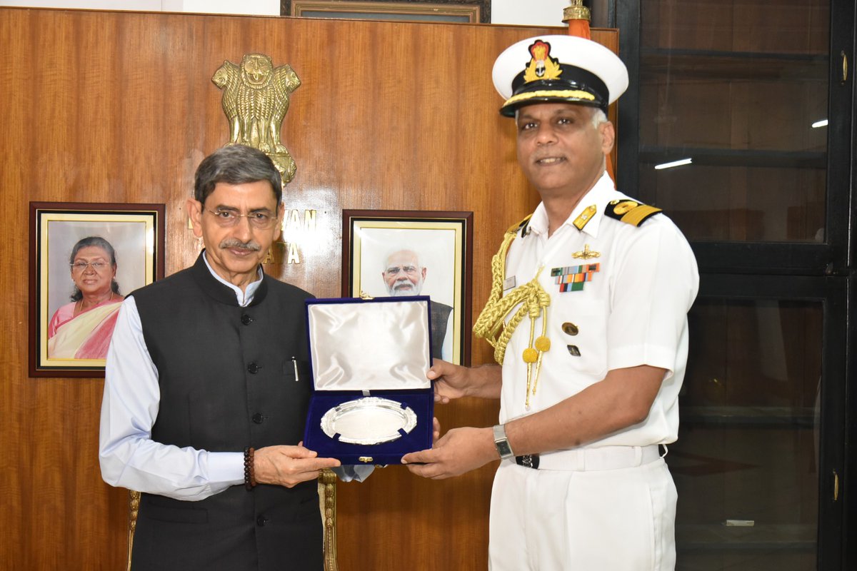 INSNetaji Subhas tweet media