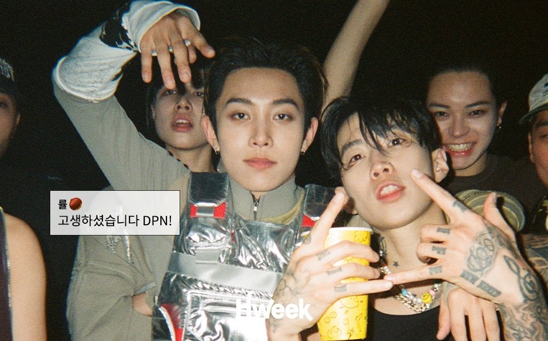 타투의 순기능
팔만 나와도 구분가능
저화질이어도, 쪼그마하게 나오더라도 팔만 보이면 알 수 있음 ㄴㅇㅅ

260321 complexcon in hk #박재범 #JayPark