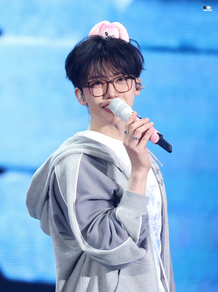 Haloimaura tweet media