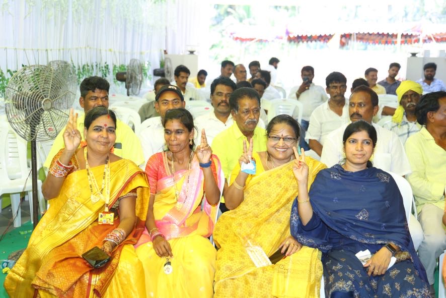 Devipriya Golla✌️✌️ tweet media