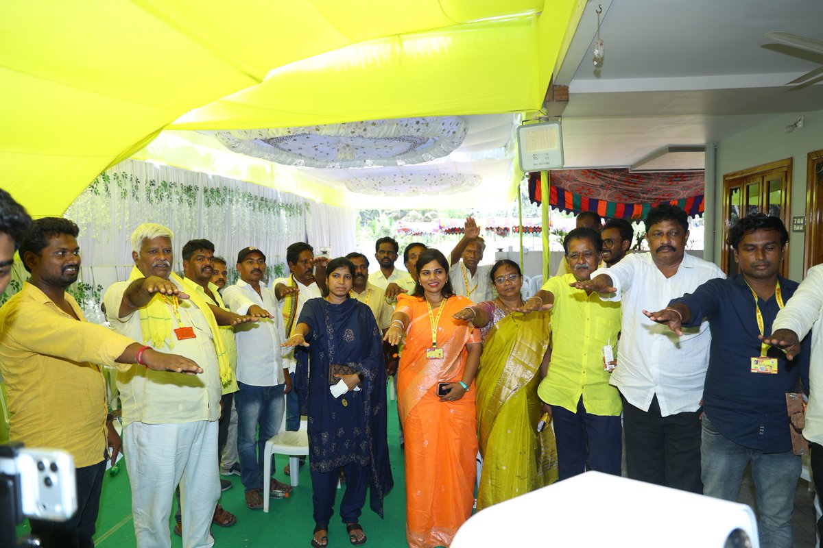 Devipriya Golla✌️✌️ tweet media