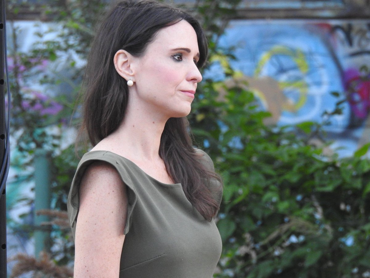 O mediach tweet media