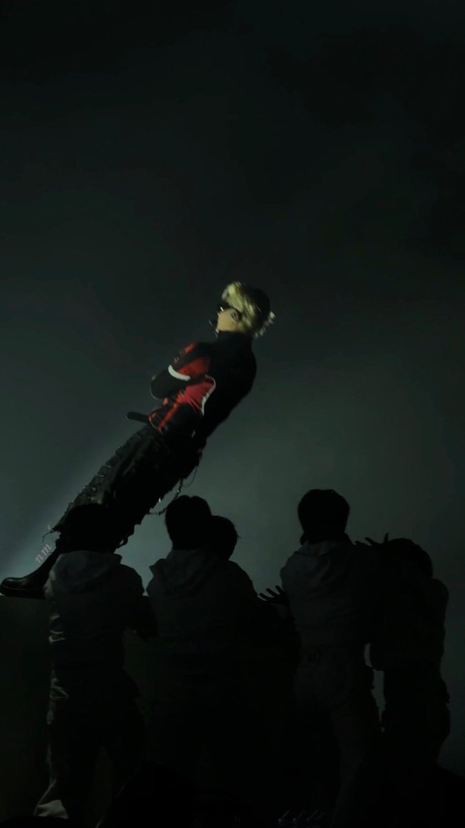 𝓷𝓶 ➊ ➋ ➐ 🚶🏼‍♀️🚶🚶🏻‍♀️🚶🏻‍♂️🎈 tweet media