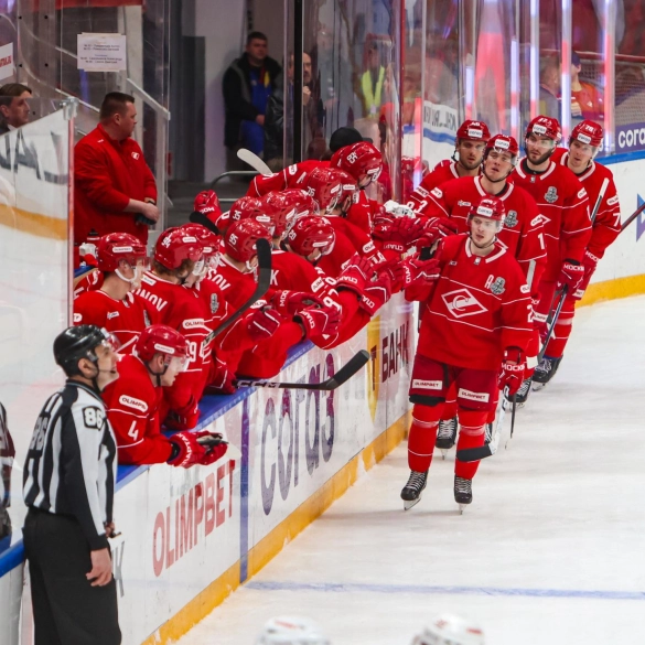 Александр Алексеев tweet media