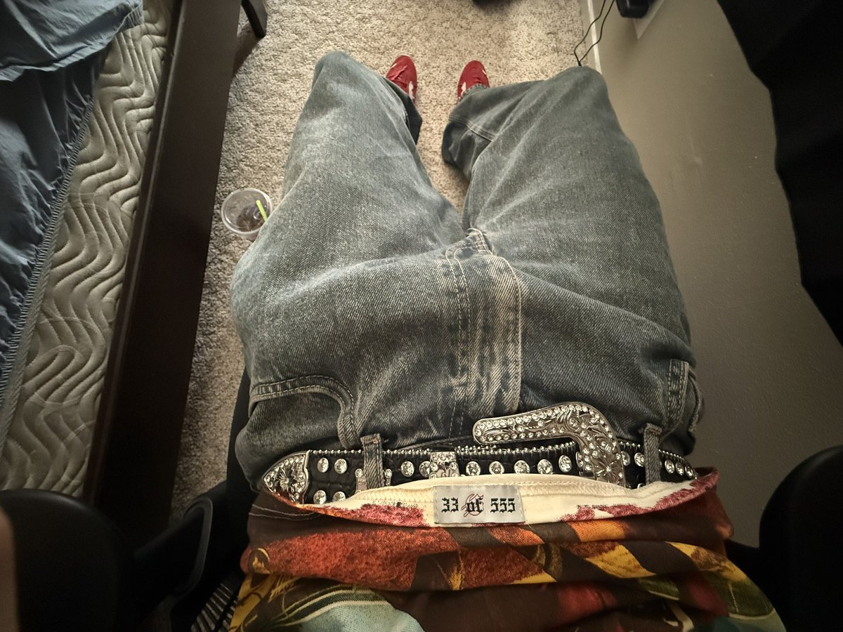 bryce 💫 tweet media