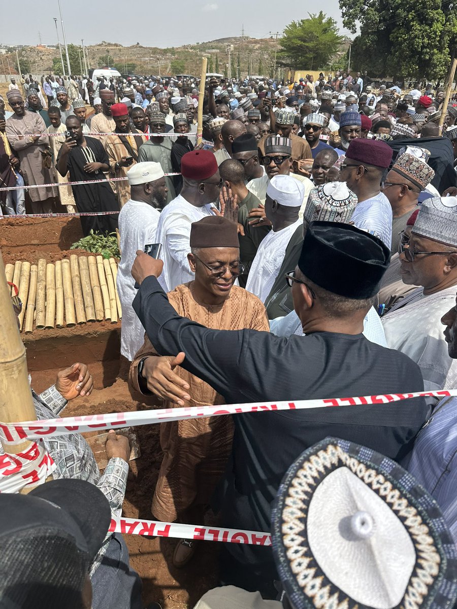 Arewa Source tweet media