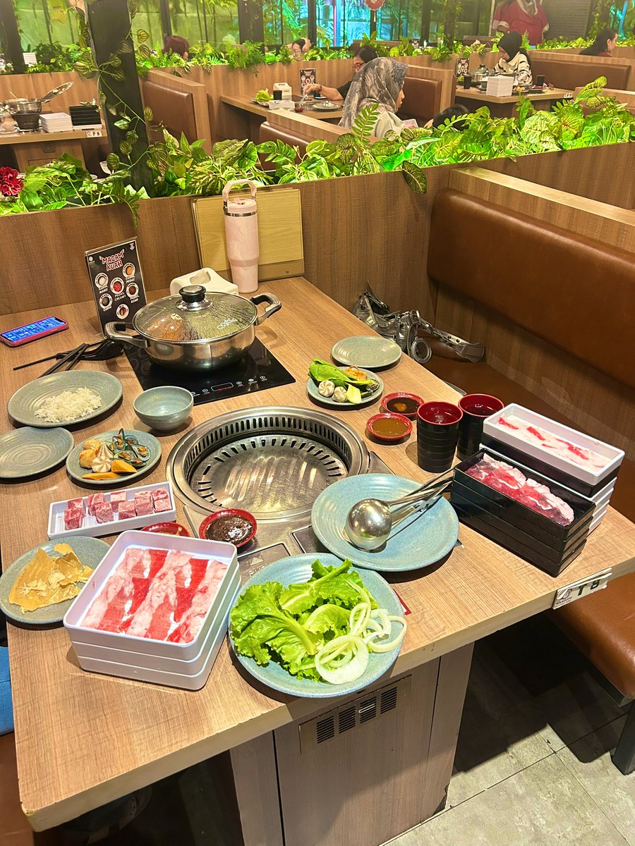 🐻🐻 tweet media