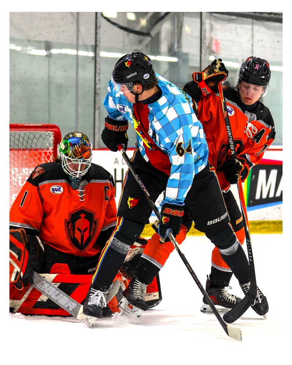 NMIceWolves's tweet photo. 🚨FINAL CHANCE TO BID🚨

Our game worn Celebrating Happy Gilmore jersey auction closes at 5pm MT. Help us support youth and disabled hockey in New Mexico. Place your final bids here 👉 https://t.co/hFslyI8xL4

Watch Happy Gilmore 2 on Netflix https://t.co/3ufCiHIpcj