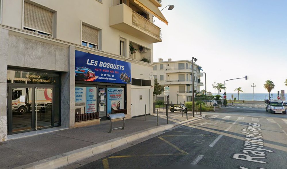 Fdesouche.com est une revue de presse tweet media