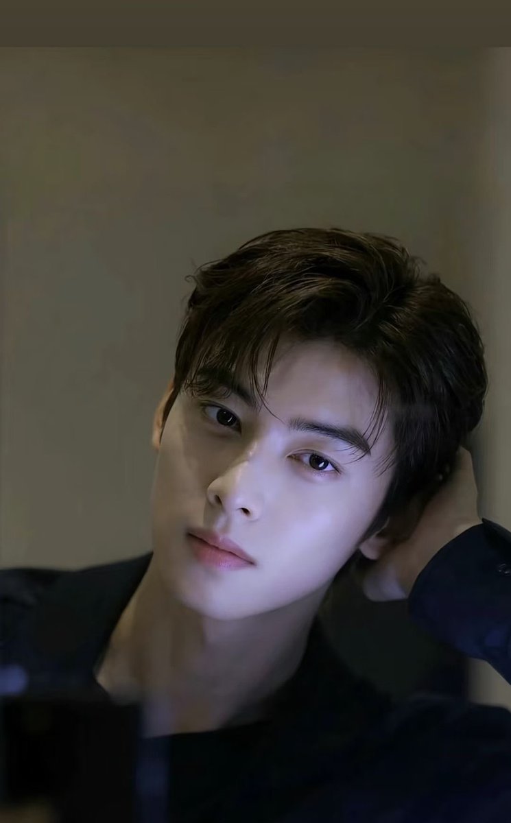 srnh_un's tweet photo. 우누~ 생일 축하해!
세상에서 가장 행복한 한 해가 되길 바라. 언제까지나 건강했으면 좋겠다 정말 좋아한다🩵🎂✨
#언제나_너의편_소중한_은우데이
#CHAEUNWOO #차은우  #チャウヌ
@CHAEUNWOO_offcl https://t.co/qGaaQeTkID