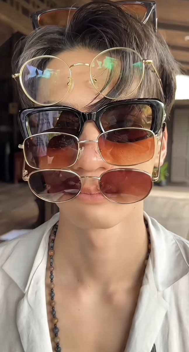 คนไทยคนแรกของโลก 🌍 tweet media