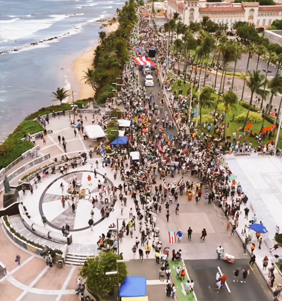 Zuliana (NiRojosVerdesNiAmarillos🌈)🇺🇲🤣 tweet media