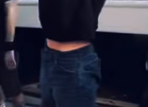 i’m so julia*🍎 tweet media