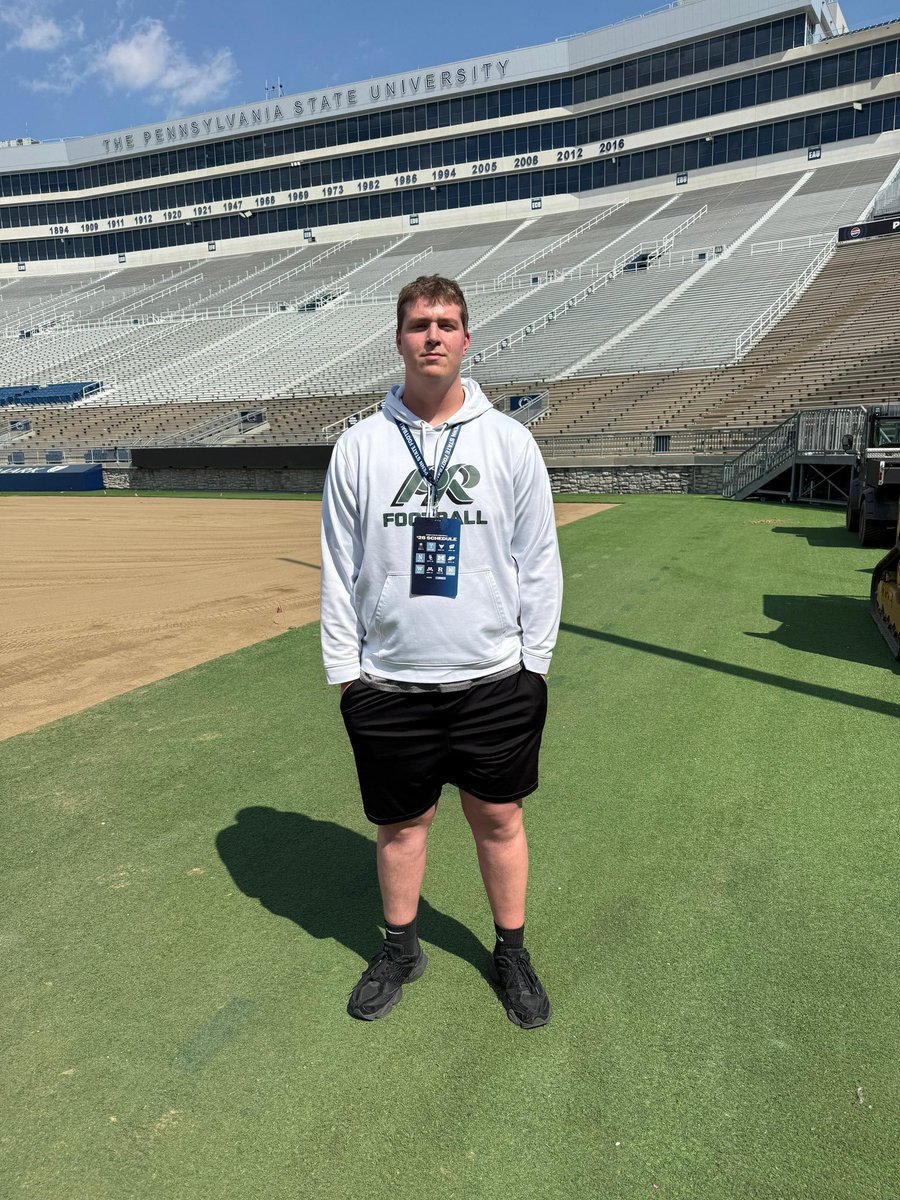 Luke Bernesser tweet media