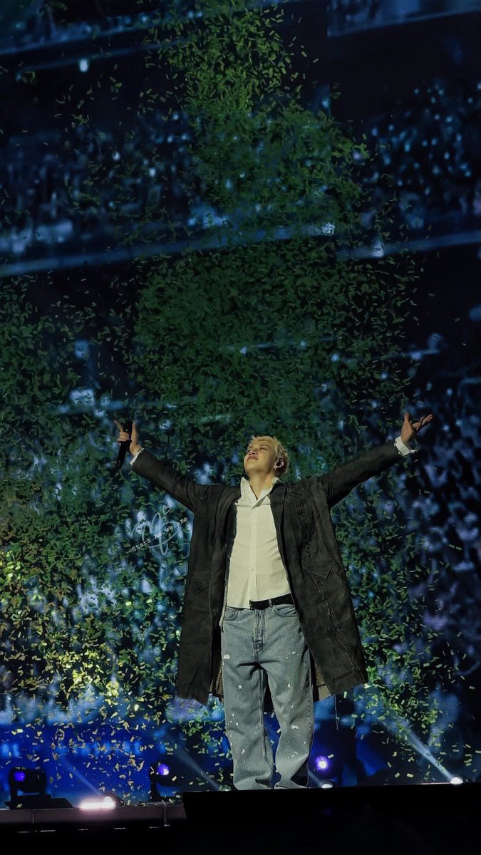 нуна ин зе билдинг tweet media