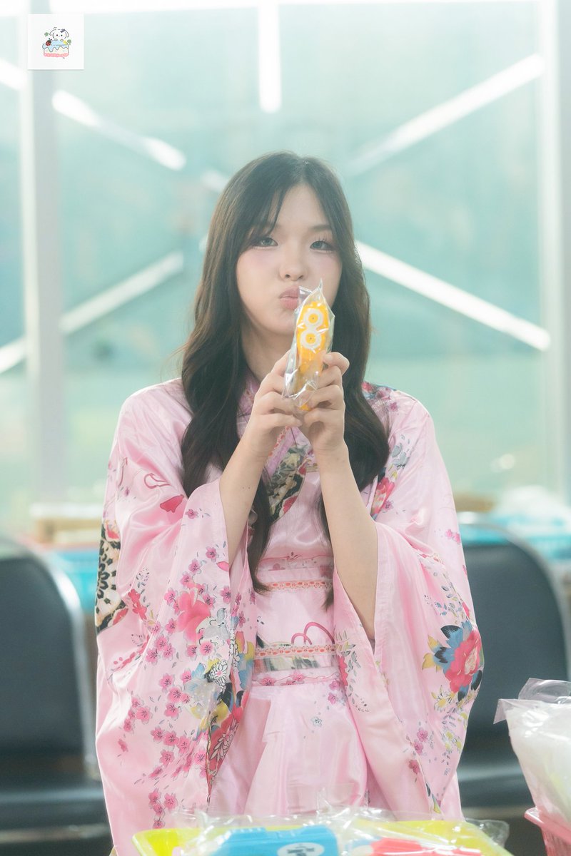 Tŧ🐇🌕💕 tweet media