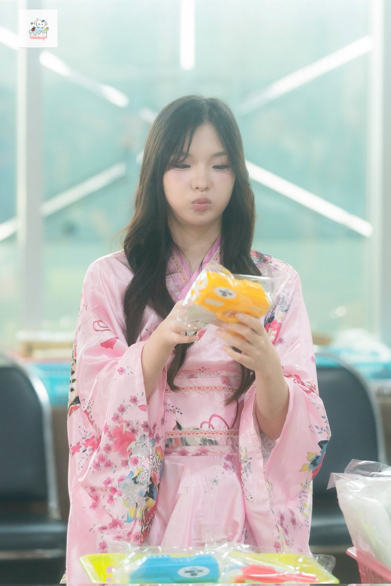 Tŧ🐇🌕💕 tweet media