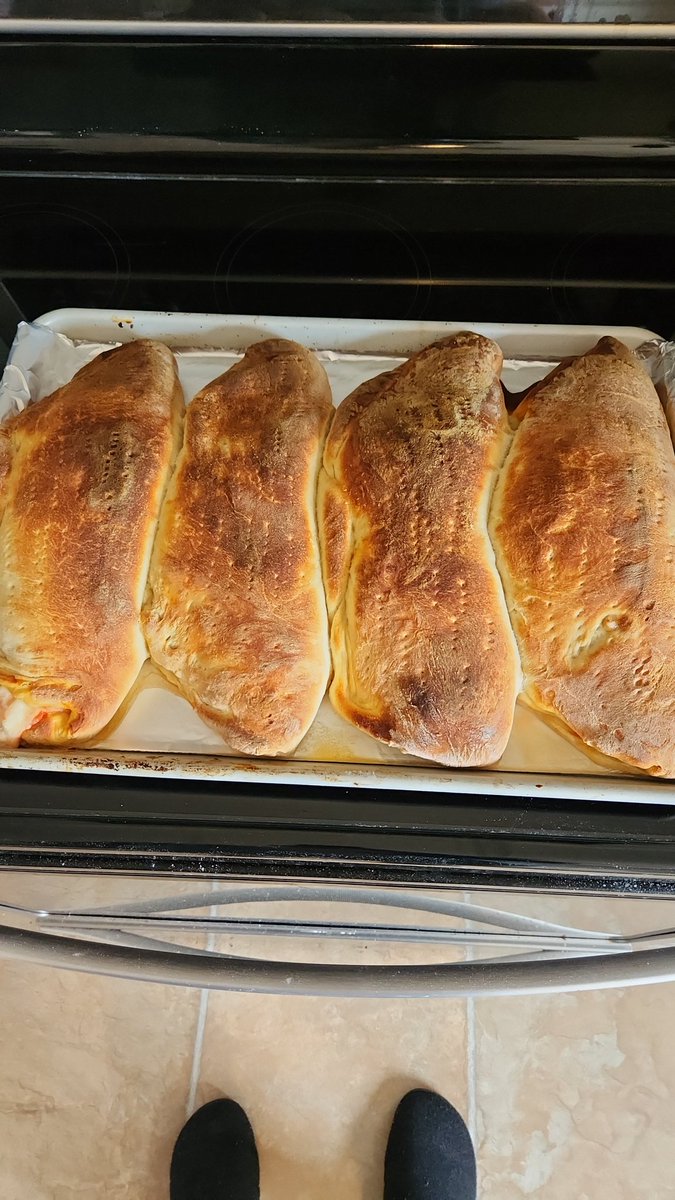 realniggano's tweet image. #WE #EATIN #GOOD