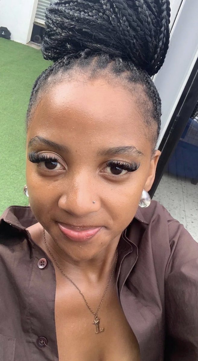 ツ Lord Ori tweet media