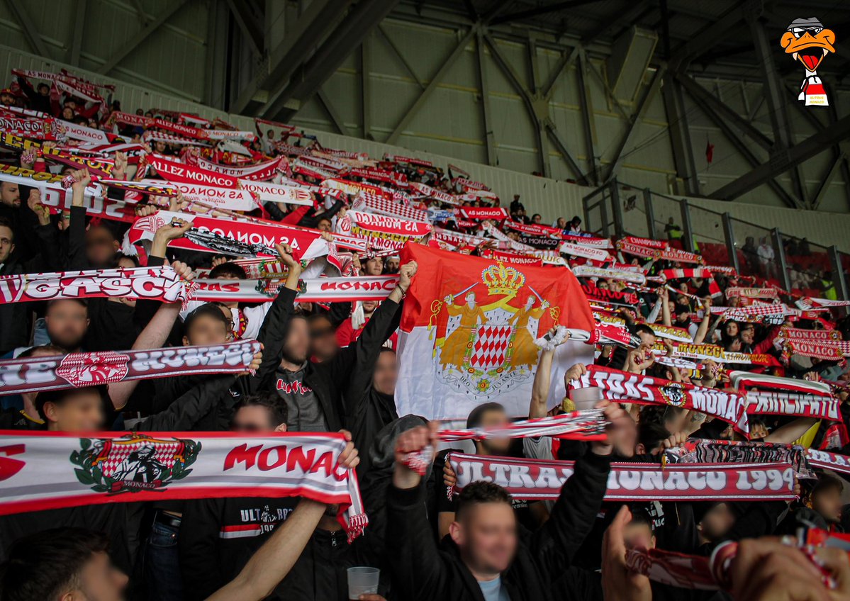 Ultras Monaco 1994 tweet media