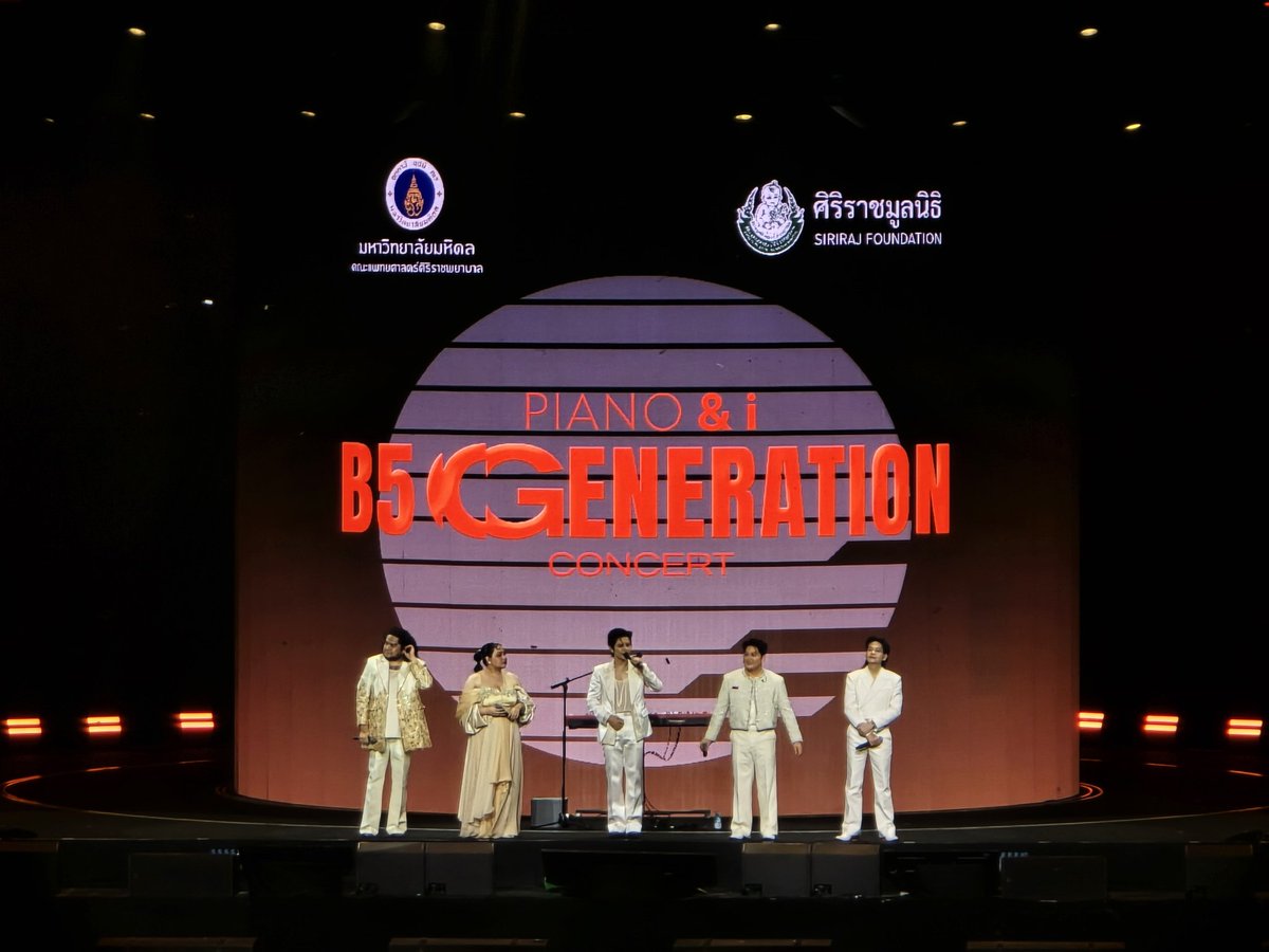 karnratz's tweet photo. หูเคลือบทอง เคลิอบหนักกว่าเดิม เพราะผลบุญรอบการกุศล เจฟมาเป็นแขกรับเชิญ ฉันนี่กรี๊ดหนักมาก😆😆
#B5GenerationConcert
#JeffSatur https://t.co/kNGm5PDADy
