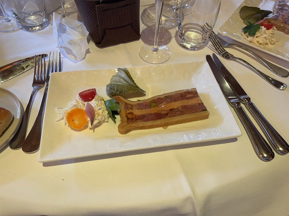 doctor doom diététicien officiel de Gérard Larcher tweet media