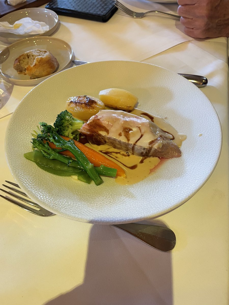 doctor doom diététicien officiel de Gérard Larcher tweet media