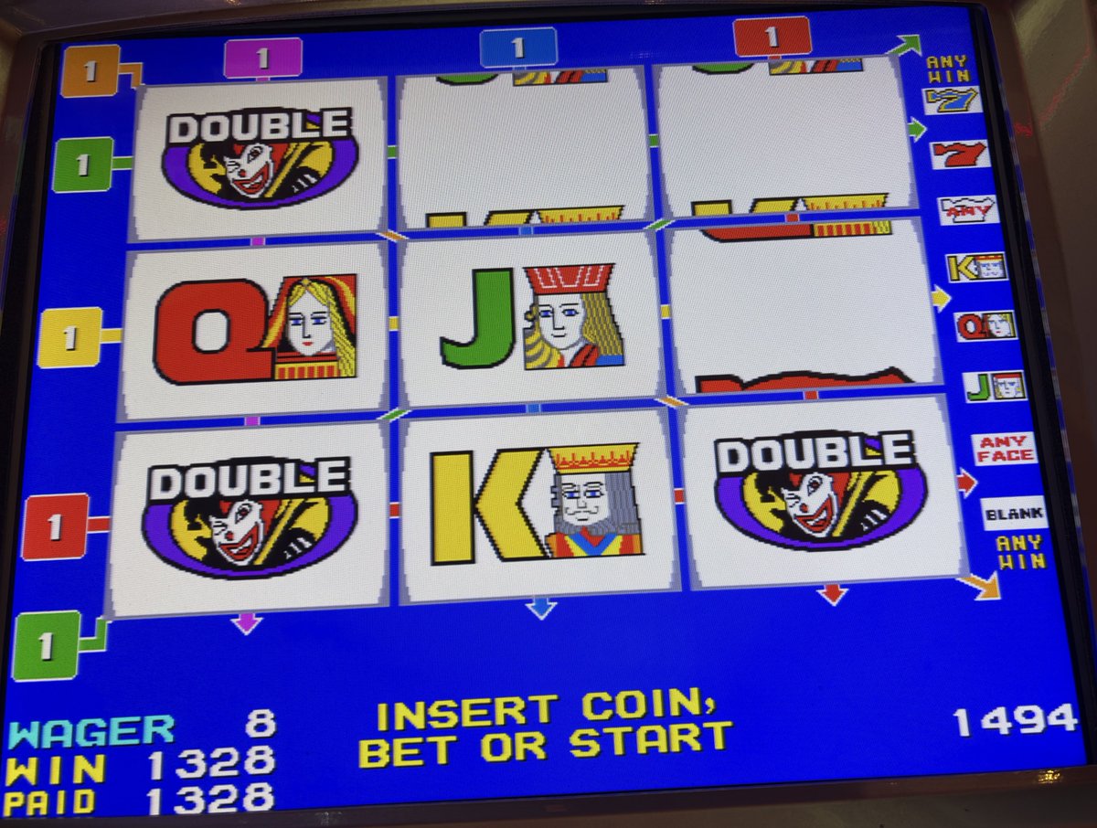 ゲーセンキツネ tweet media