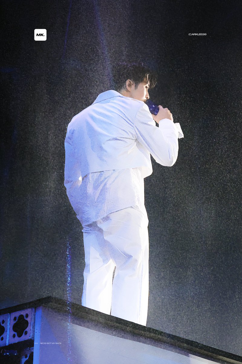 🎱+💚 tweet media