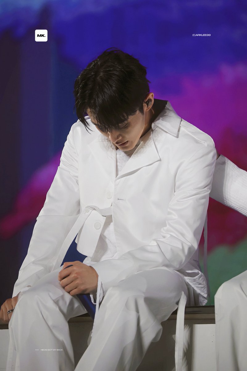 🎱+💚 tweet media