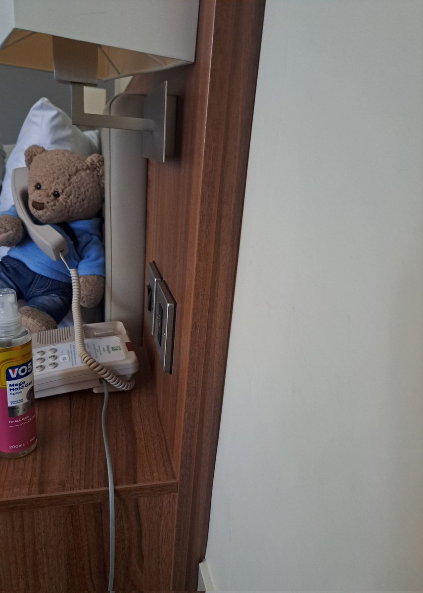 Benjamin Bus tweet media