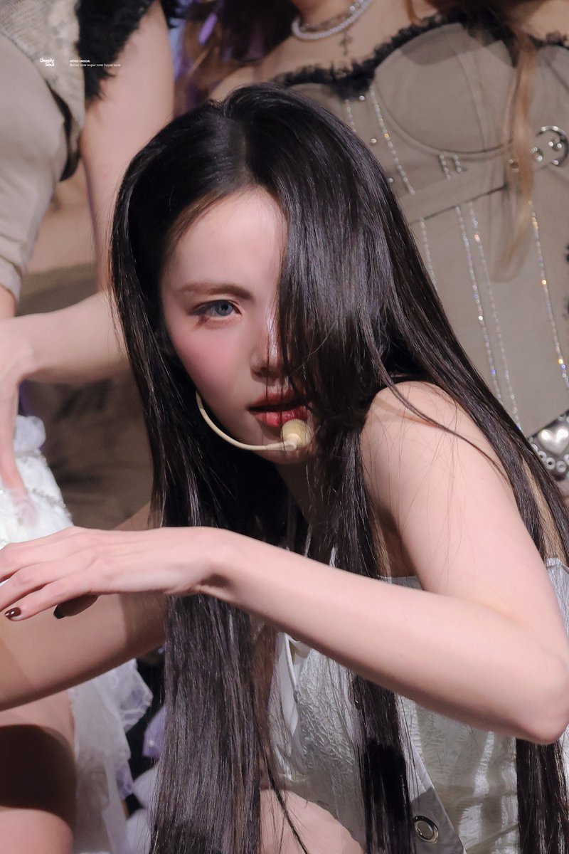 𝗗𝗦. tweet media