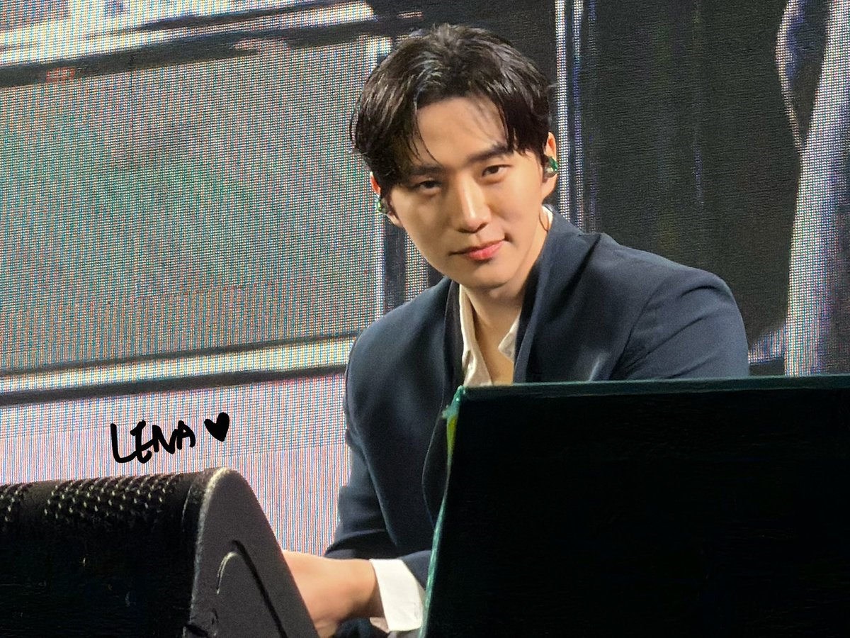 LENA2JH's tweet photo. 2026.03.29 JUNHO FM in Shanghai

#이준호 #준호 #LEEJUNHO #JUNHO https://t.co/H0Z9s5bJE1
