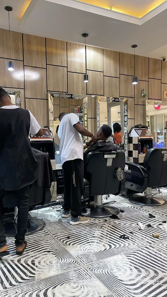 𝓞𝓶𝓪 🎀 tweet media