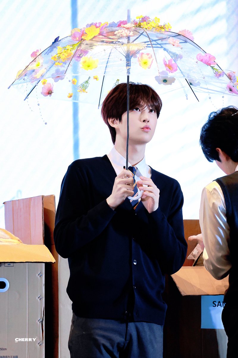 𝑪𝒉𝒆𝒓𝒓𝒚_44 tweet media