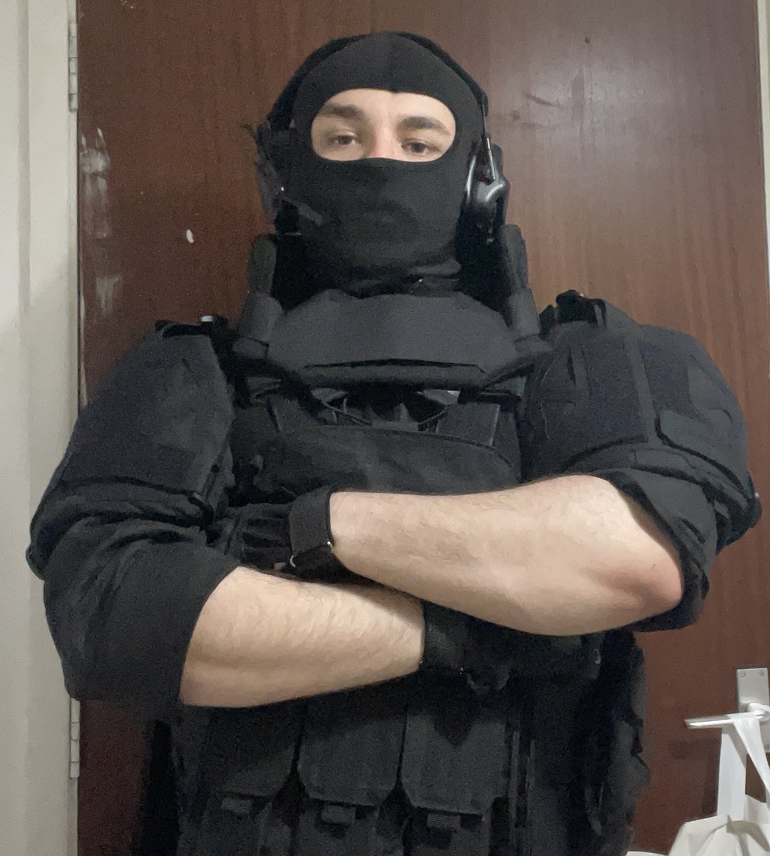 Tactical Frost tweet media