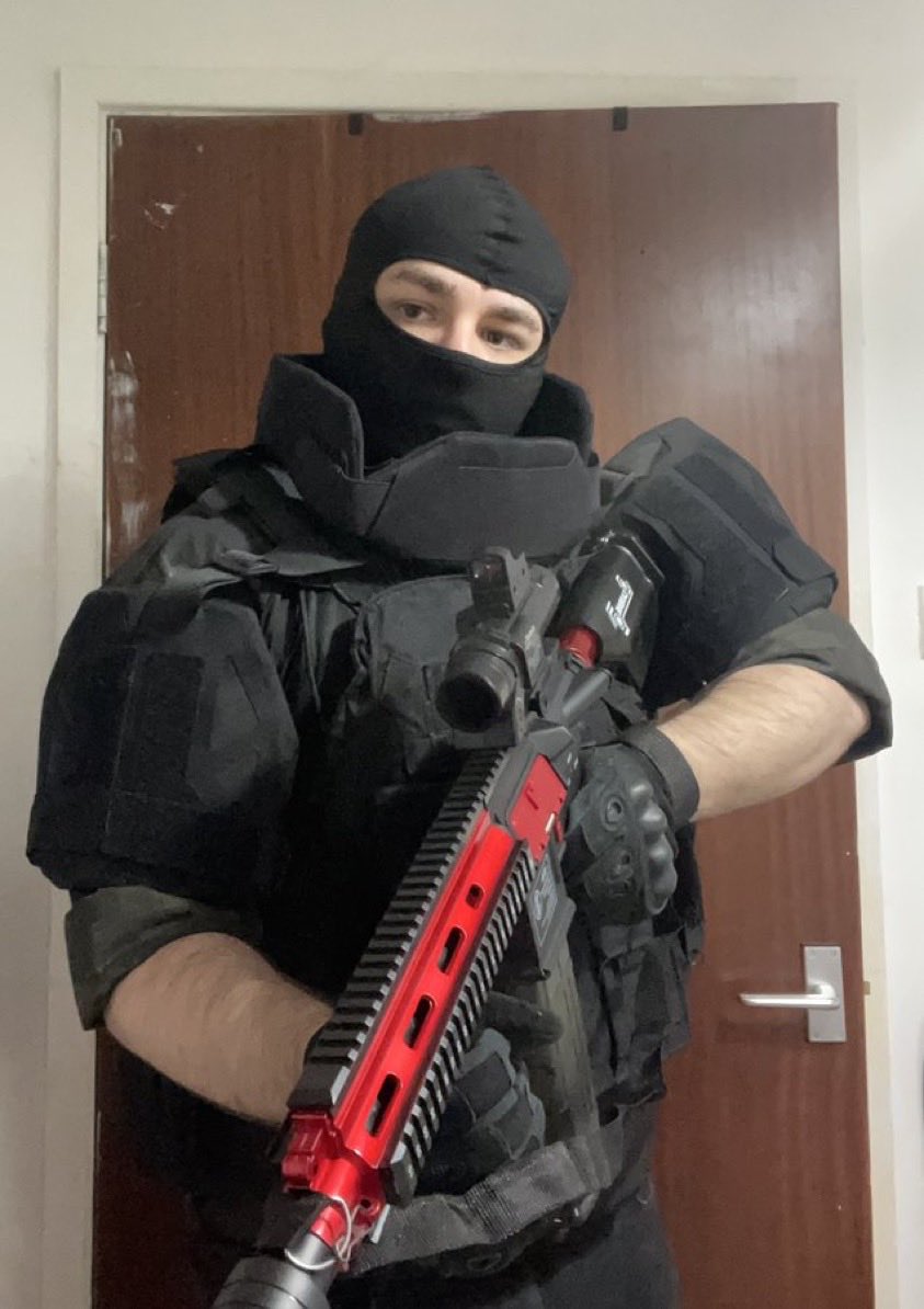 Tactical Frost tweet media