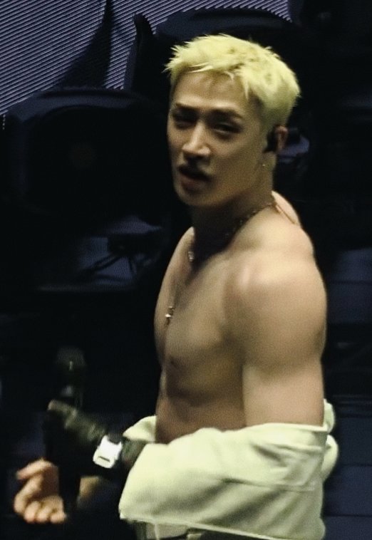 Maya🐝 tweet media