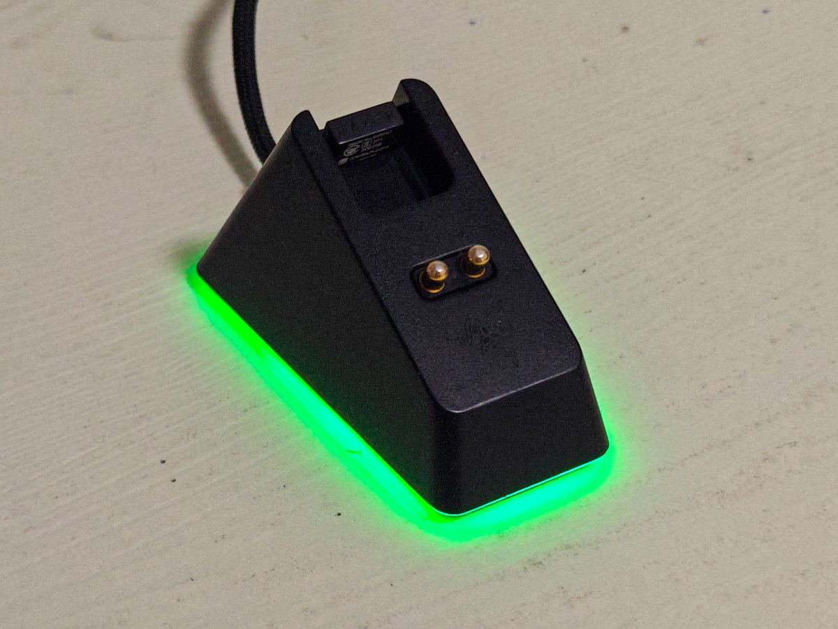 一只能天使 tweet media