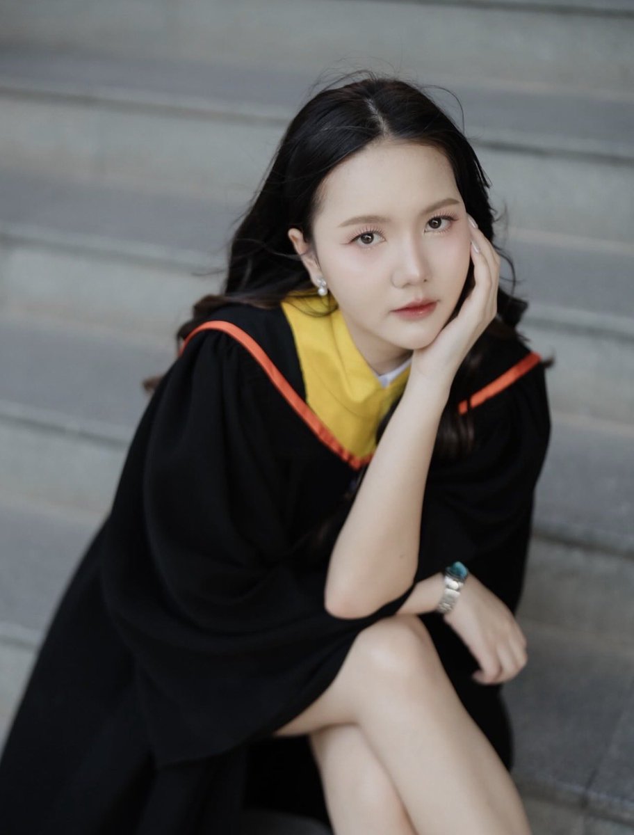 GirlMagazine tweet media