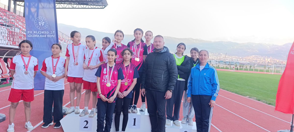 Afşin Gündem / Gülçare ÖZARSLAN tweet media