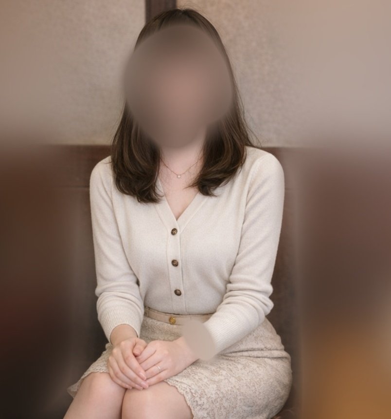 銀行員優花yuuka@ストッキング✕スーツ女子 tweet media