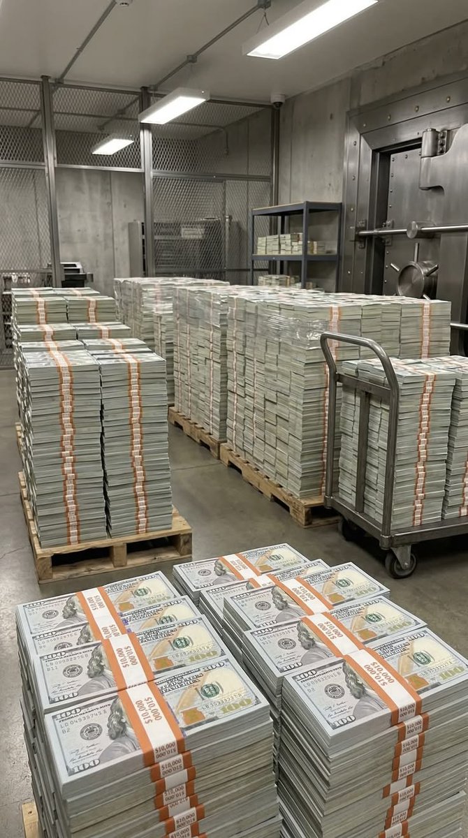 SeyVibezS tweet media