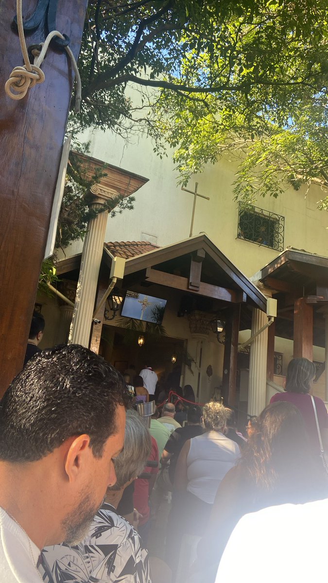 larysod's tweet photo. Hosana ao filho de Davi. 🙏🏼

Igreja Nossa Senhora Desatadora Dos Nós - Campinas https://t.co/HE3Oma9fYW